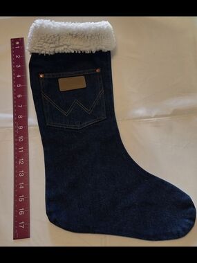 Wrangler Denim Holiday Christmas Stocking Sherpa Cuff Blue Jean Pocket